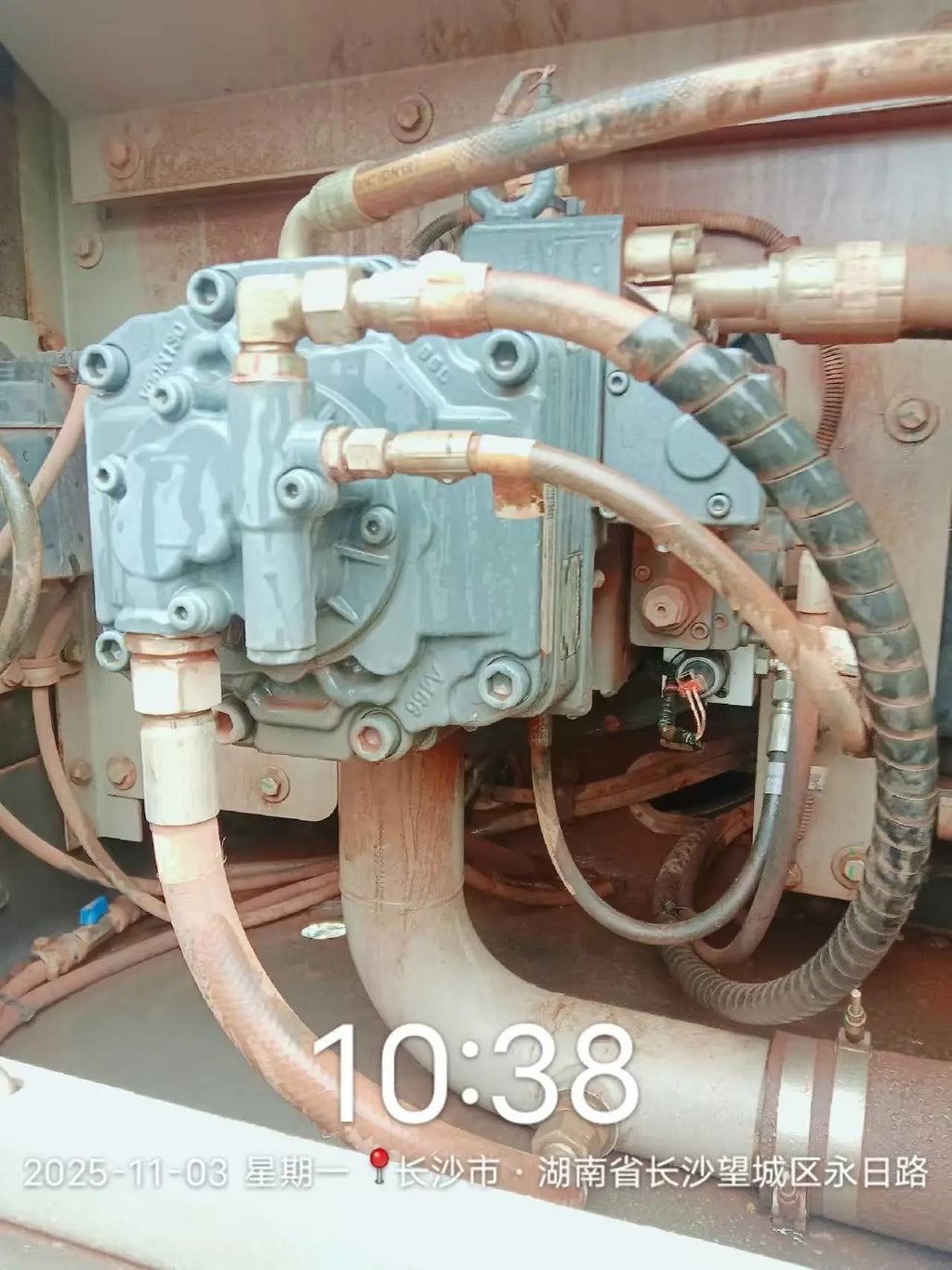 ZE205E‑10‑0272 | 2022/11 | 2835 hours | Changsha — Bucket included