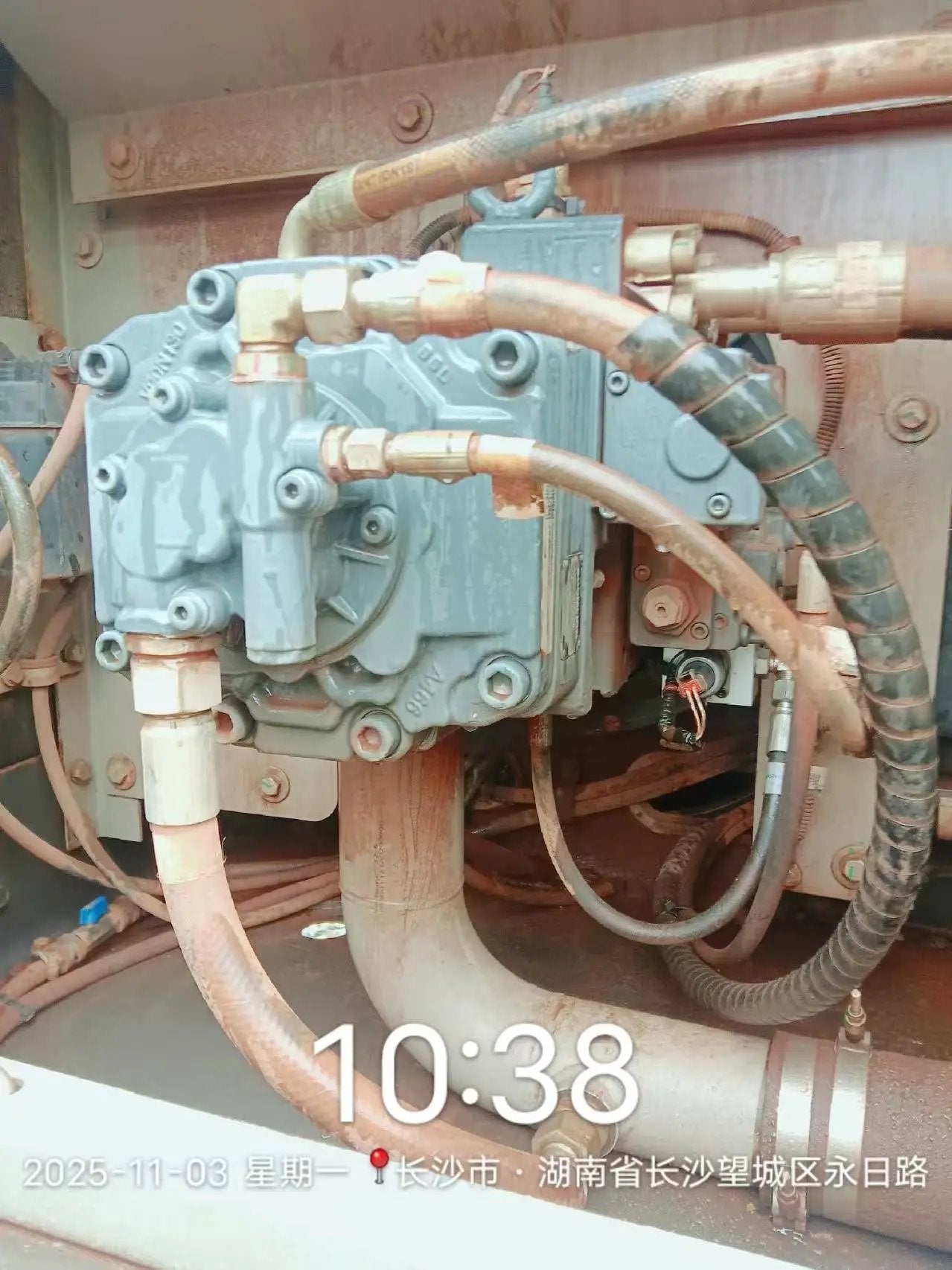 ZE205E‑10‑0272 | 2022/11 | 2835 hours | Changsha — Bucket included