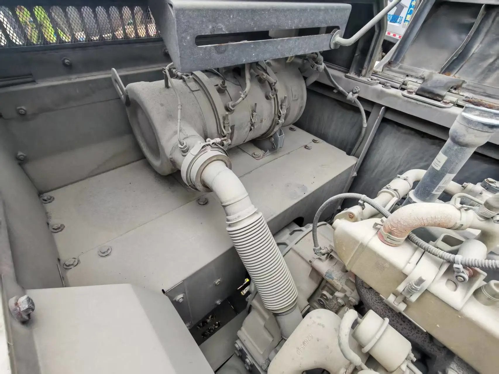 ZE205G‑1061 | 2023 | 2329 hours | Huizhou — Bucket included