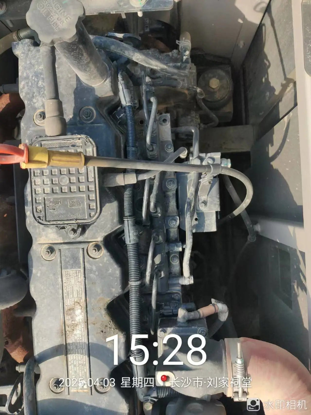 ZE215E‑10‑2098 | 2022/10 | 1,125 h | Changsha — Standard bucket