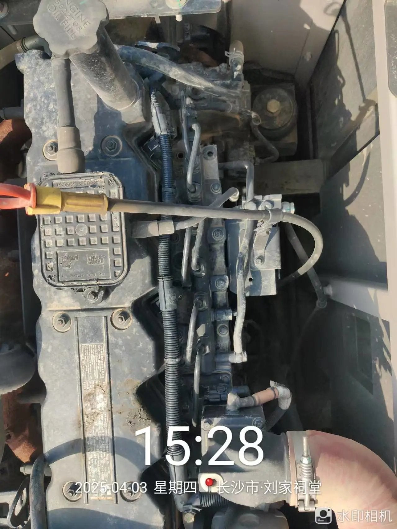 ZE215E‑10‑2098 | 2022/10 | 1,125 h | Changsha — Standard bucket