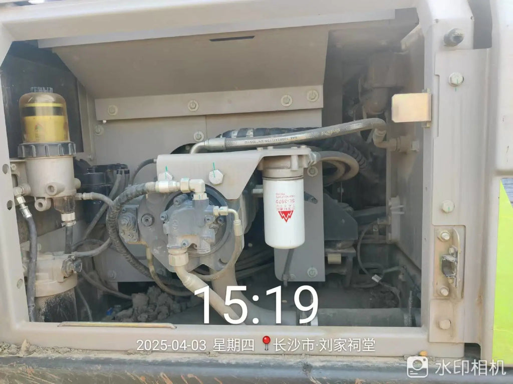 ZE215E‑10‑2098 | 2022/10 | 1,125 h | Changsha — Standard bucket