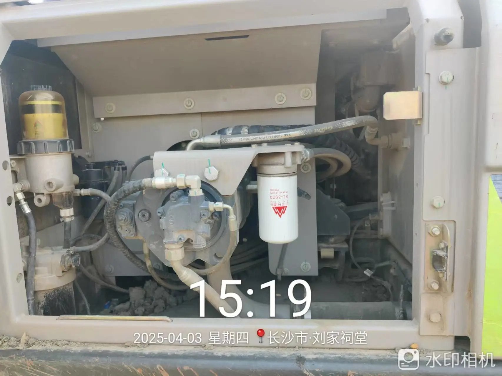 ZE215E‑10‑2098 | 2022/10 | 1,125 h | Changsha — Standard bucket