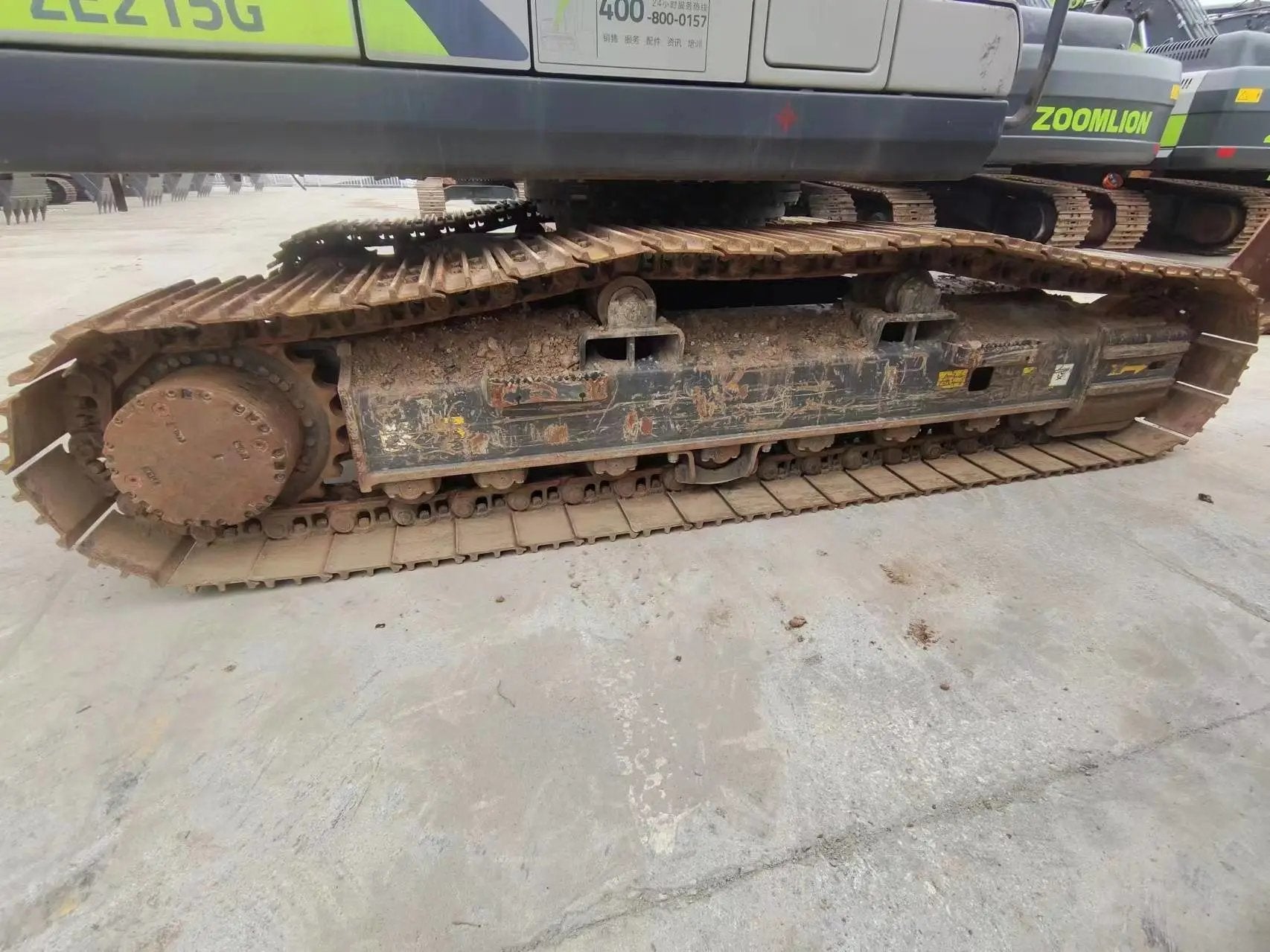 ZE215G | 2022/12 | 304 h | Weinan — Bucket & 140 Hydraulic Breaker