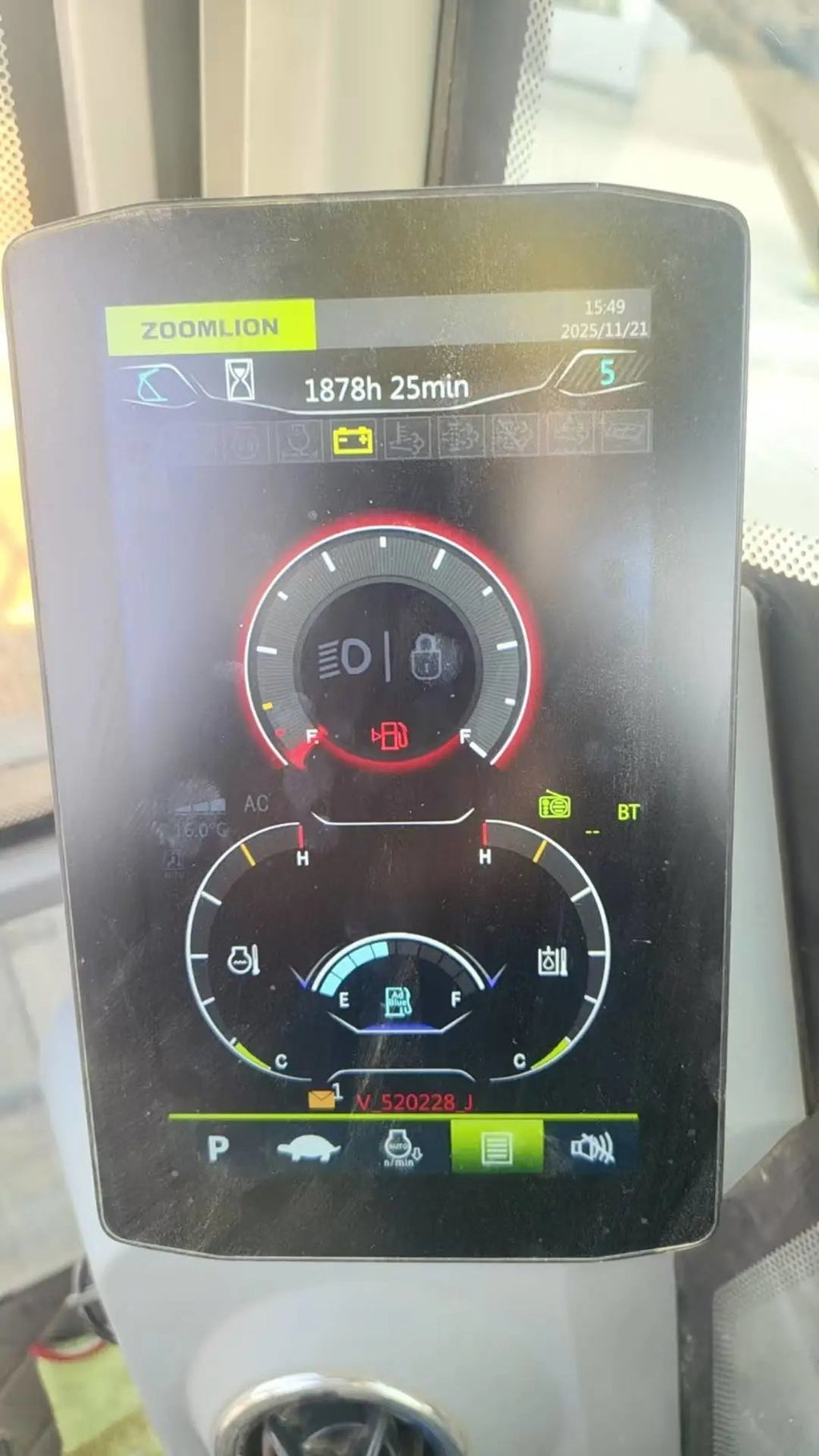 ZE385GK‑1015 | 2023 | 1878 hours | Weinan