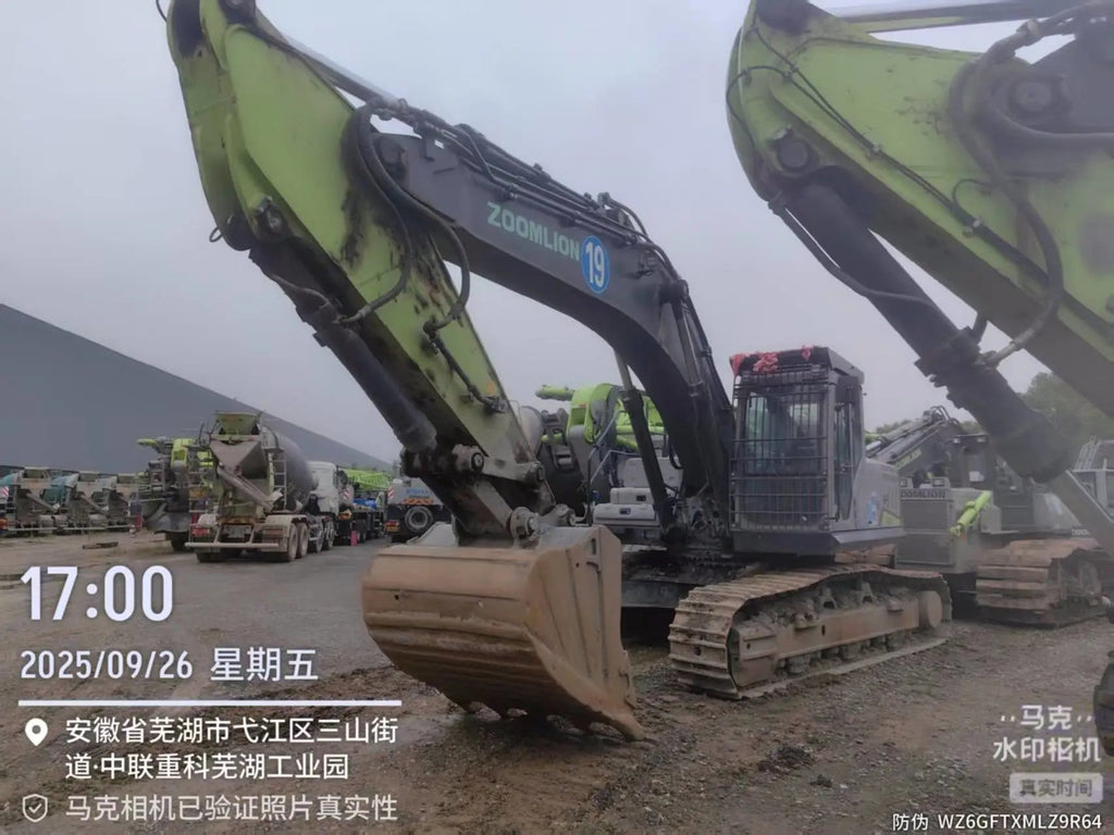 ZE385GK‑1178 | Manufactured Dec 2023 | 1,024 hours | Wuhu, Anhui