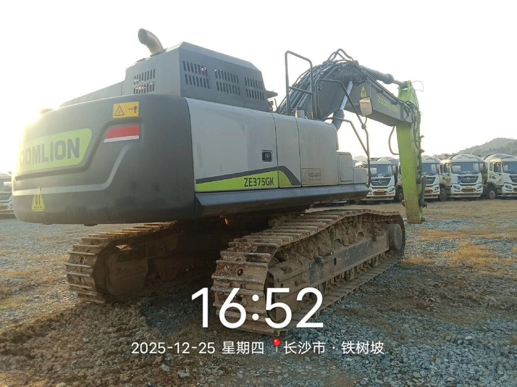 ZE375GK‑1181 | 2023 | 611 h | Changsha — Standard Digging Bucket