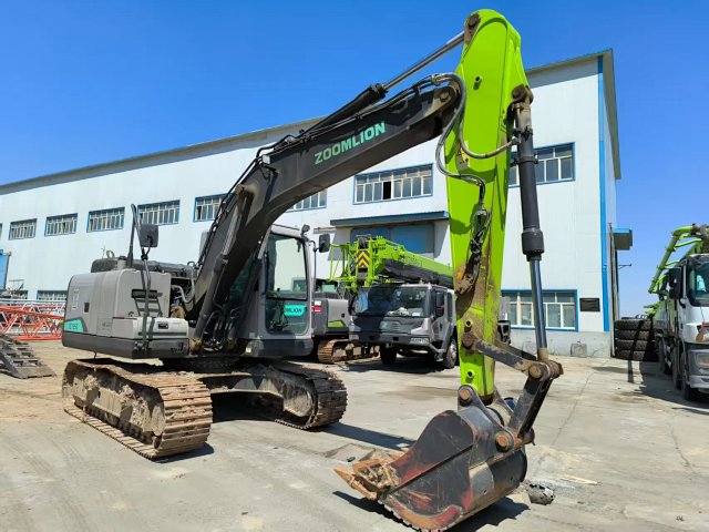 ZE135G‑1337 | 2023 | 475 hours | Urumqi