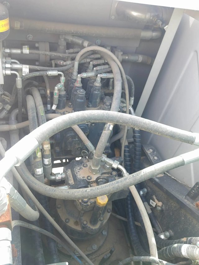 ZE135G‑1538 | 2023 | 576 hours | Urumqi
