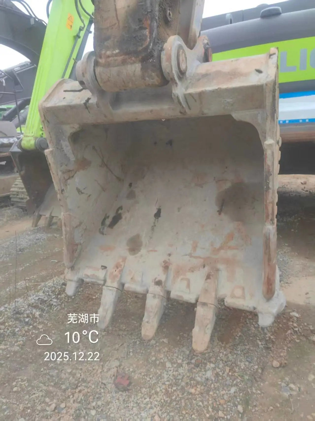 ZE385GK‑1179 | Manufactured 2023 | 1,295 hours | Wuhu, Anhui