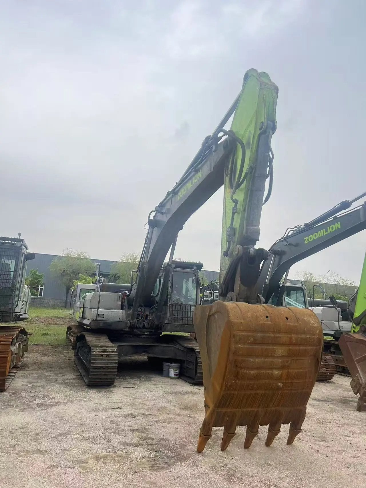 ZE375EK‑10‑1193 | 2021 | 6,978 h | Siping — Standard digging bucket