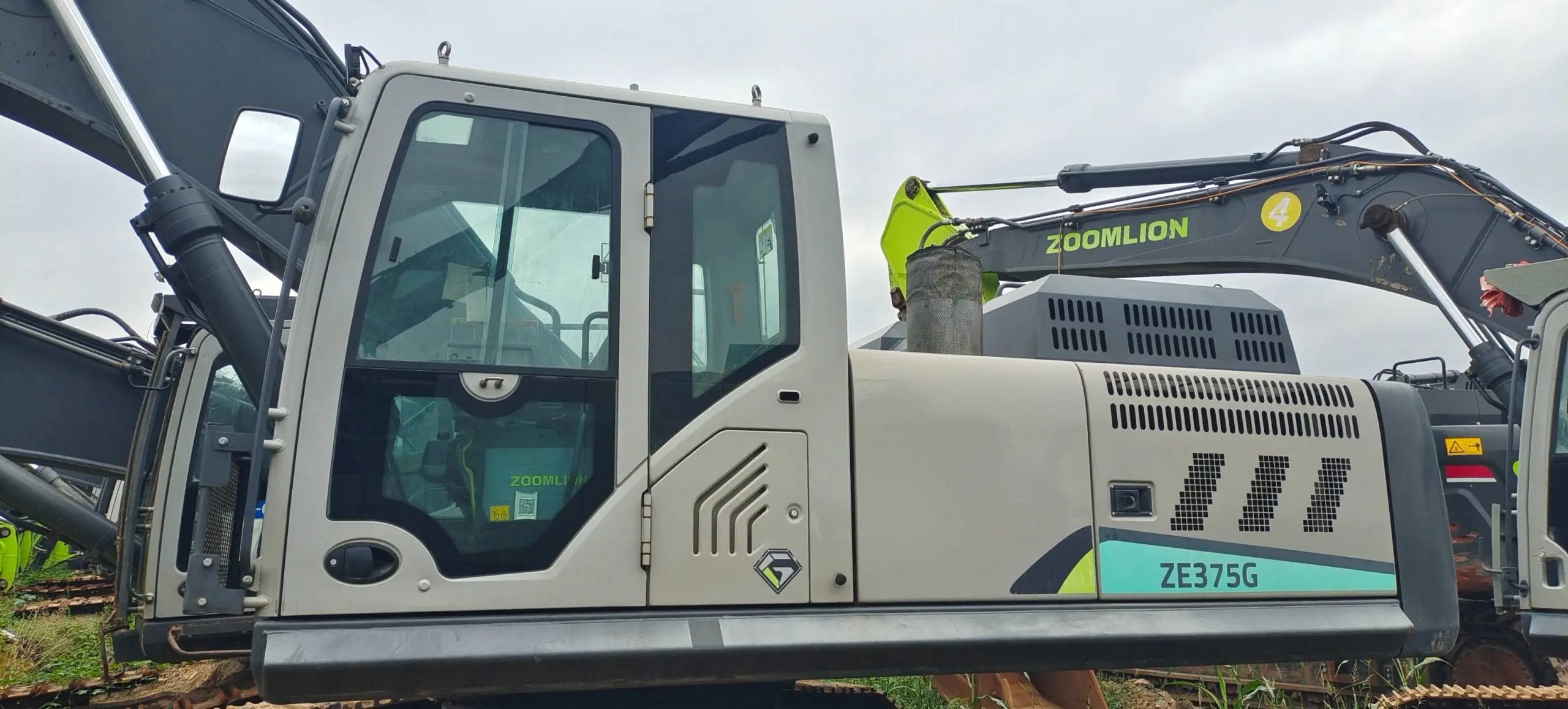 ZE375G‑1090 | 2023 Year of Manufacture | 1,558 Hours | Weinan Park - Standard Bucket