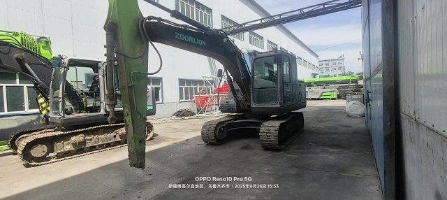 ZE135G‑1543 | 2023 | 241 hours | Urumqi — No bucket
