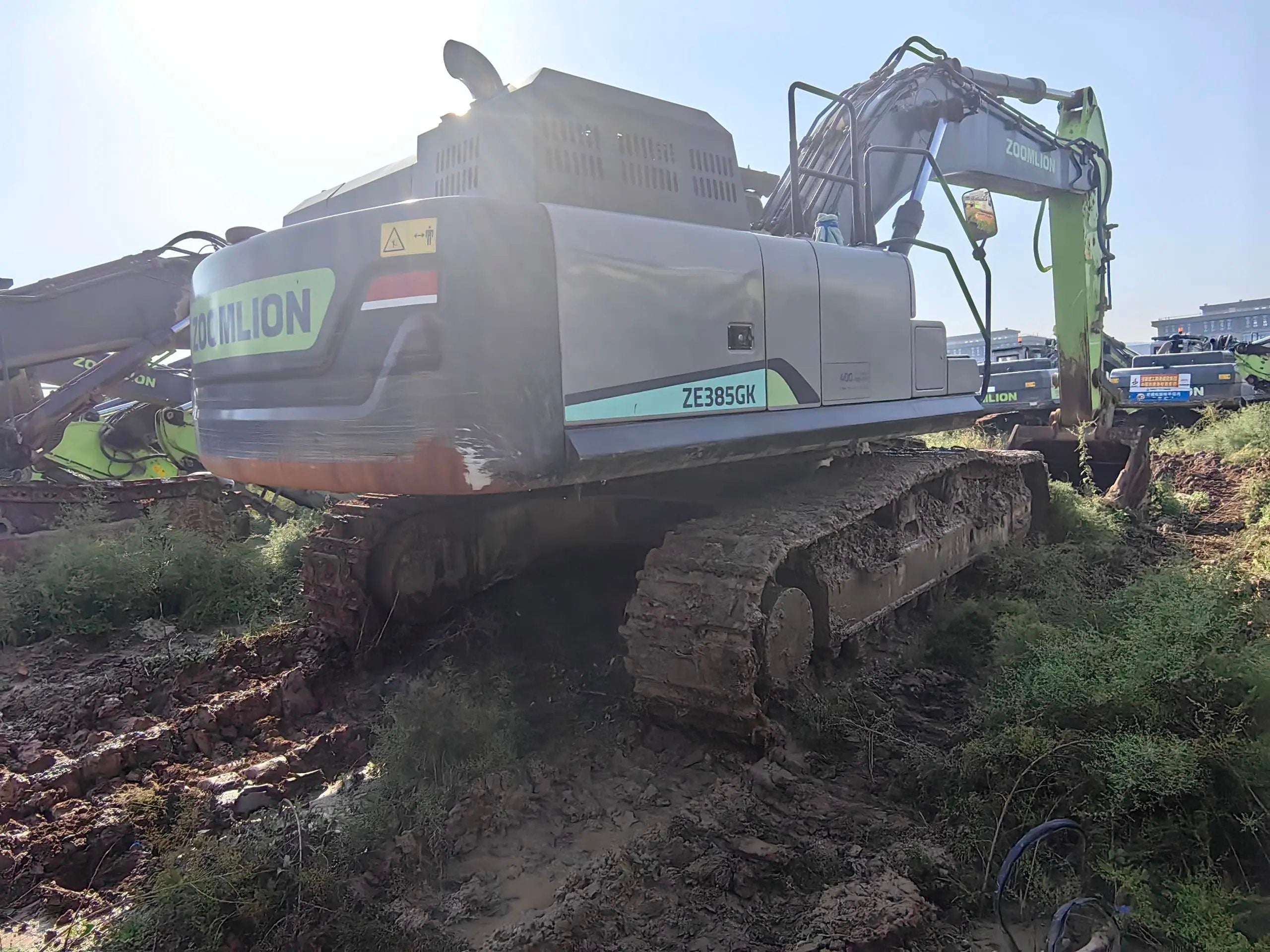 ZE385GK‑1064 | 2023 | 745 hours | Weinan Industrial Park