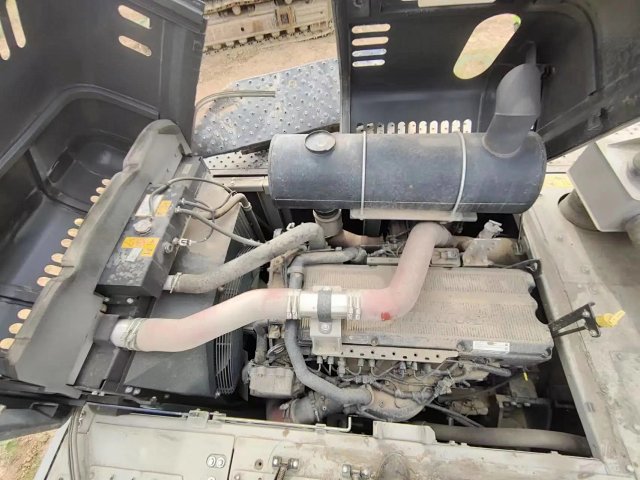 ZE730E‑10‑5032 | 2022 | 2,136 h | Weinan — Standard digging bucket
