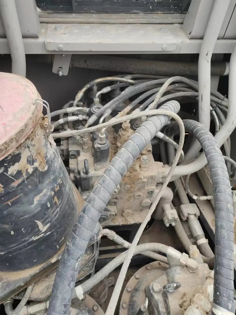 ZE730E‑10‑5035 | 2022 | 1,975 h | Weinan — Standard digging bucket