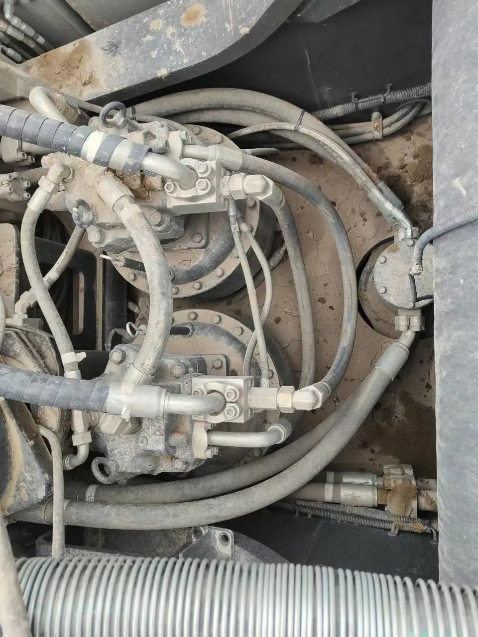 ZE730E‑10‑5035 | 2022 | 1,975 h | Weinan — Standard digging bucket