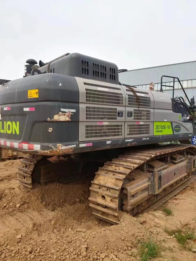 ZE730E‑10‑5031 | 2022 | 1,682 h | Weinan — Standard digging bucket