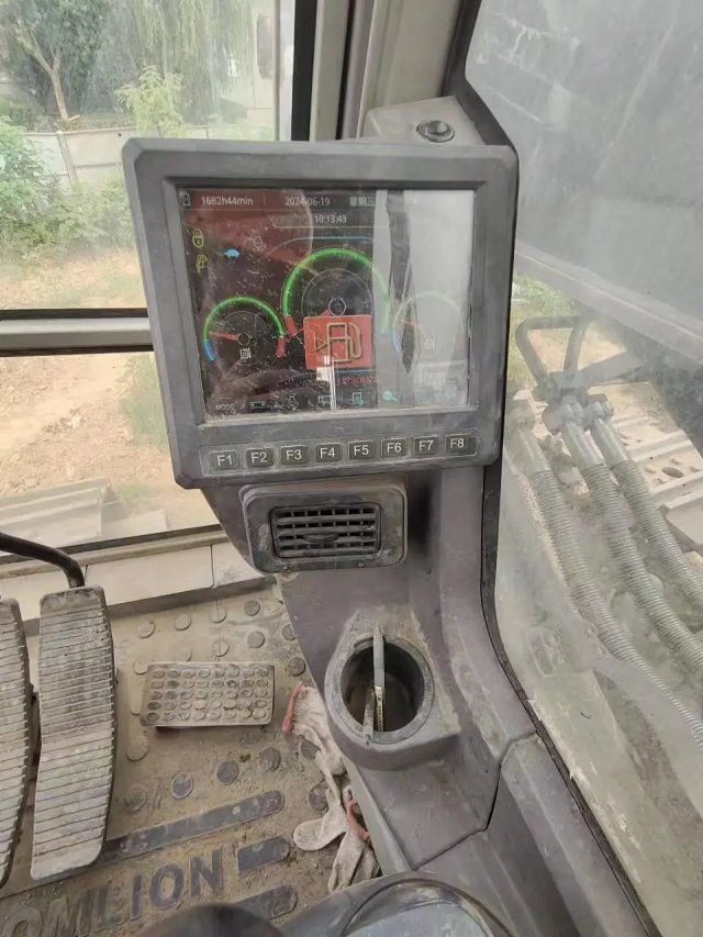 ZE730E‑10‑5031 | 2022 | 1,682 h | Weinan — Standard digging bucket