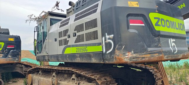ZE650G‑3048 | 2023 | 3,537 h | Weinan Industrial Park — Standard digging bucket