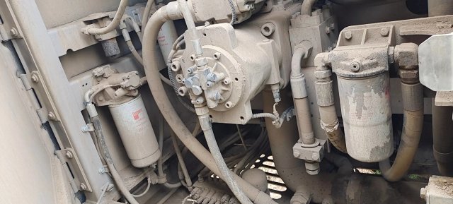 ZE650G‑3048 | 2023 | 3,537 h | Weinan Industrial Park — Standard digging bucket