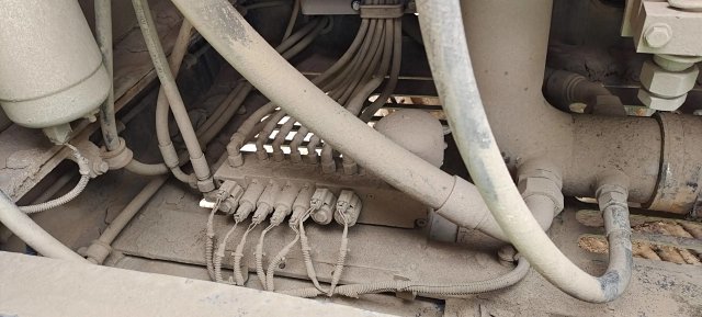ZE650G‑3050 | 2023 | 4,364 h | Weinan Industrial Park — Standard digging bucket