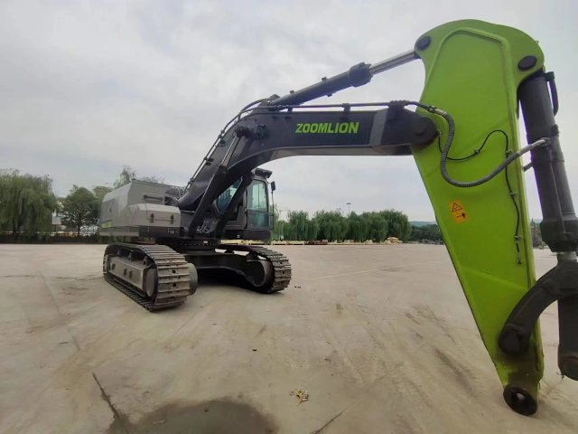 ZE650G‑3016 | 2023 | 16 h | Weinan Industrial Park — Standard digging bucket  Overview: