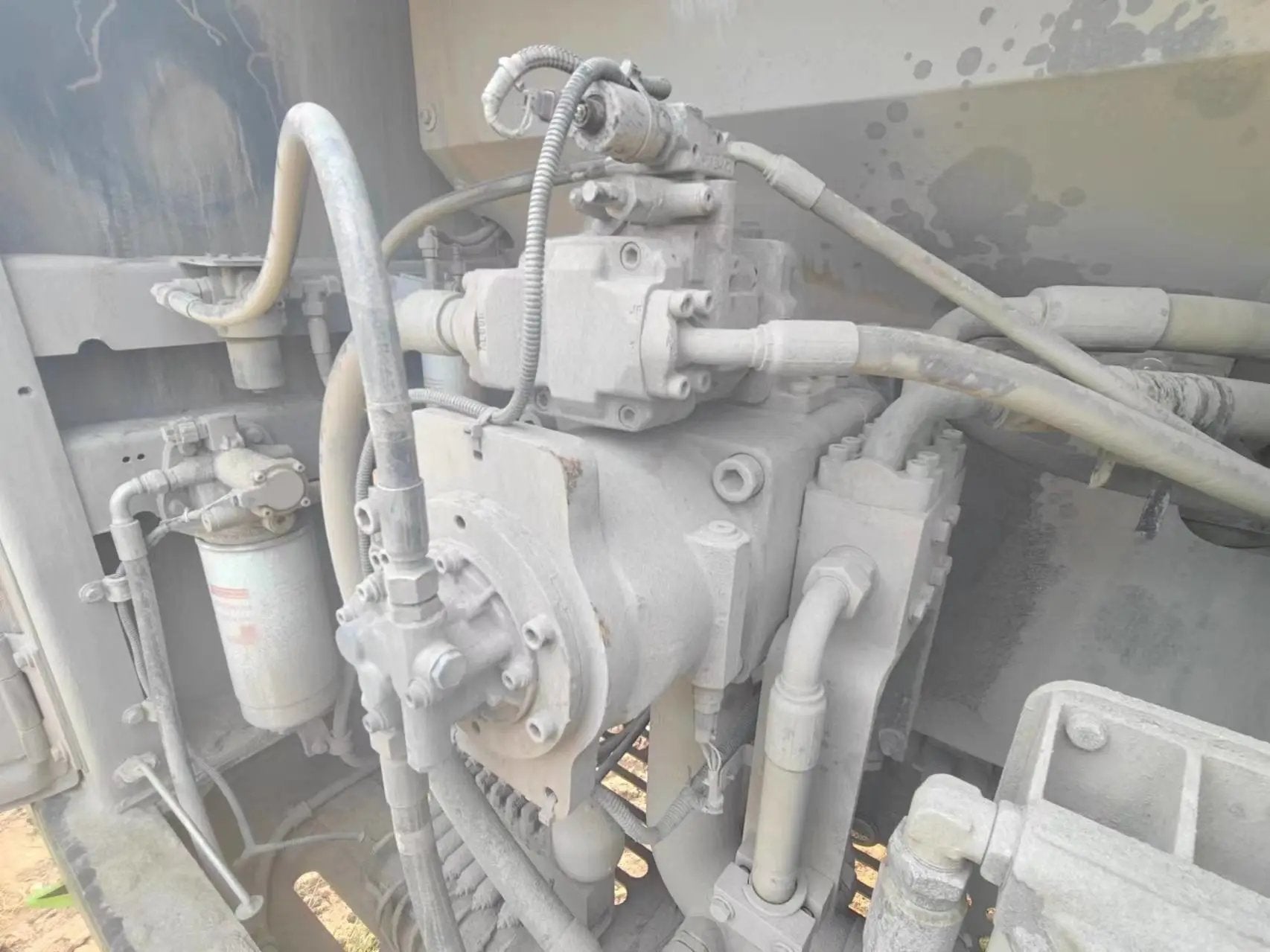 ZE650GPro‑3008 | 2023 | 4,258 h | Weinan Park — Bucket assembly included
