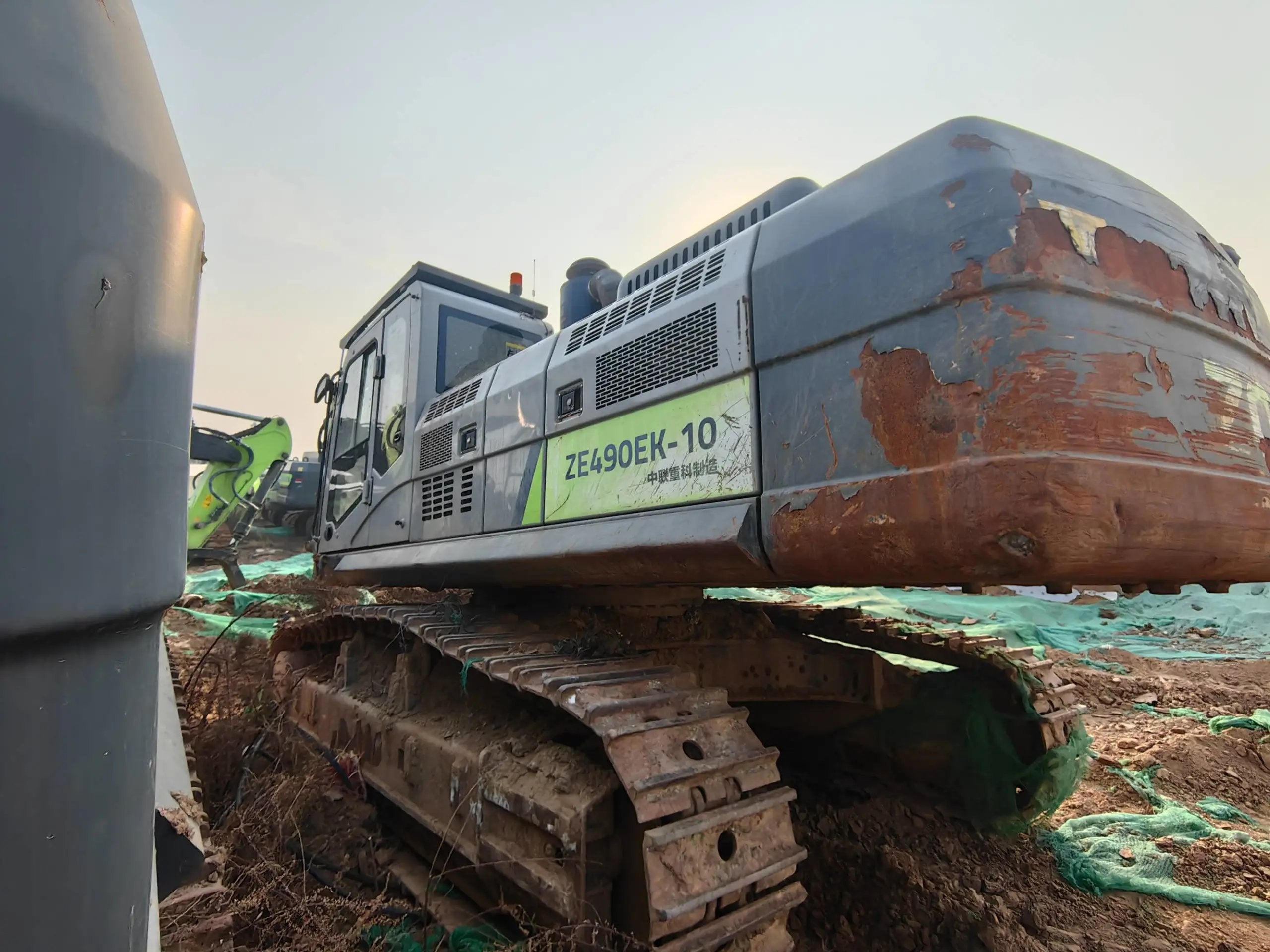 ZE490EK‑10‑5049 | 2022 | 2,029 h | Weinan (渭南) — Bucket included