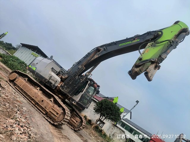 ZE650GKPro‑3014 | 2023 | 1,601 h | Weinan Park — AIDI 220 hydraulic breaker included