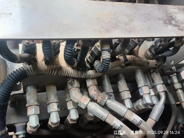 ZE650GKPro‑3014 | 2023 | 1,601 h | Weinan Park — AIDI 220 hydraulic breaker included