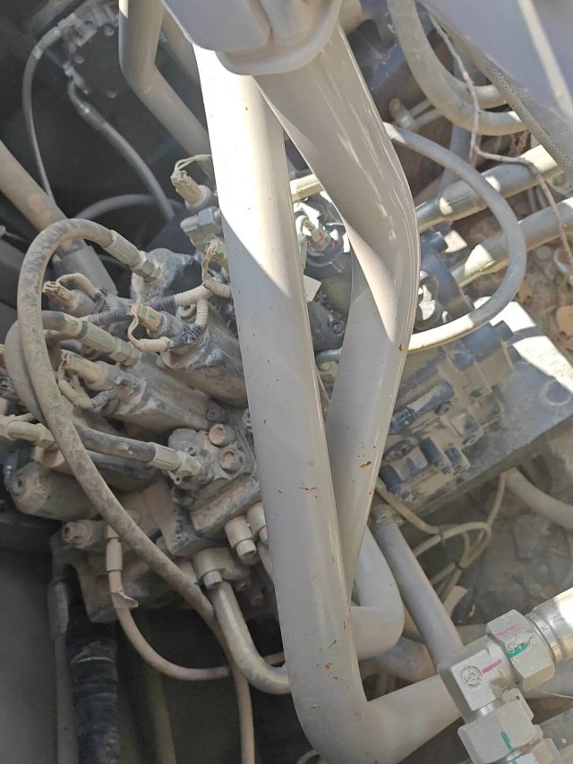 ZE650GK‑3009 | 2023 | 2,419 h | Weinan — AIDI 220 hydraulic breaker