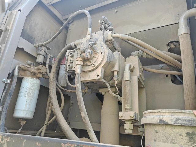 ZE650GK‑3009 | 2023 | 2,419 h | Weinan — AIDI 220 hydraulic breaker