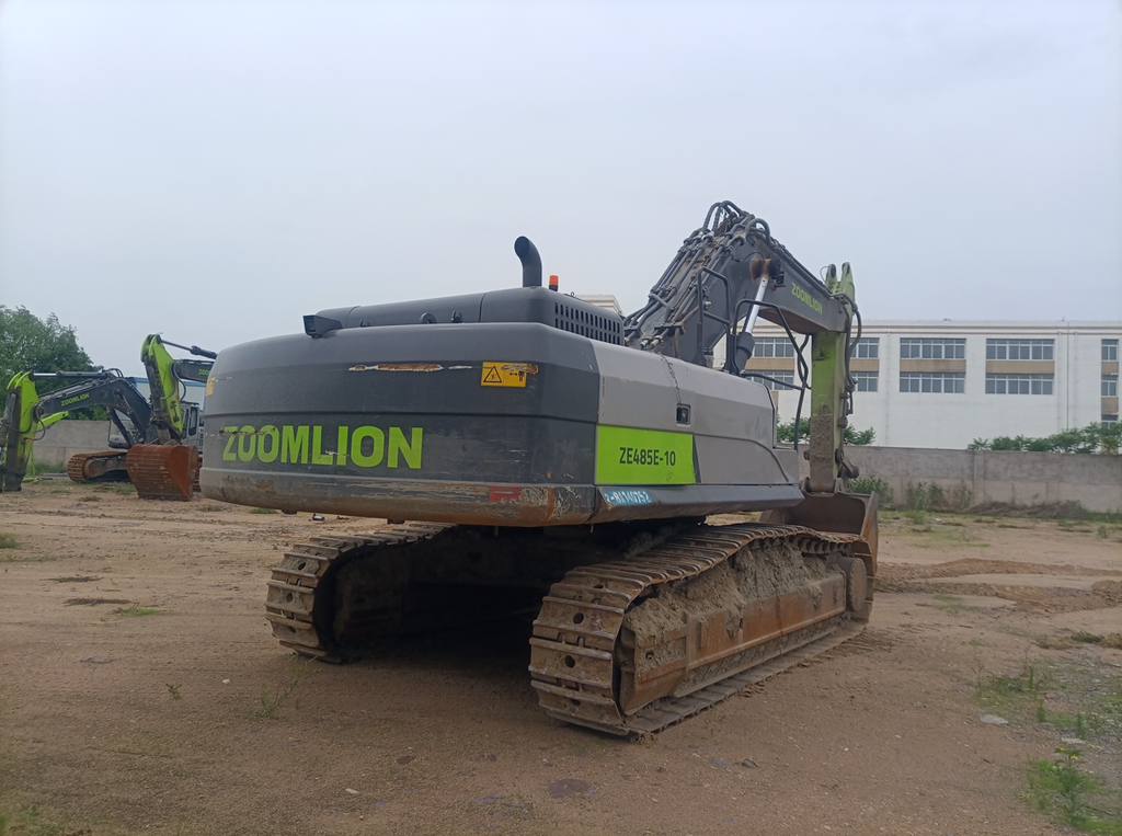 ZE485E‑10‑5281 | May 2021 | 3,314 h | Siping, Jilin — Bucket included