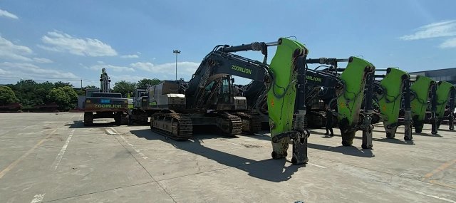 ZE650GK‑3004 | 2023 | 2,183 h | Weinan — No bucket assembly