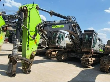 ZE650GK‑3005 | 2023‑03 | 2,217 h | Weinan — AIDI 220 hydraulic breaker