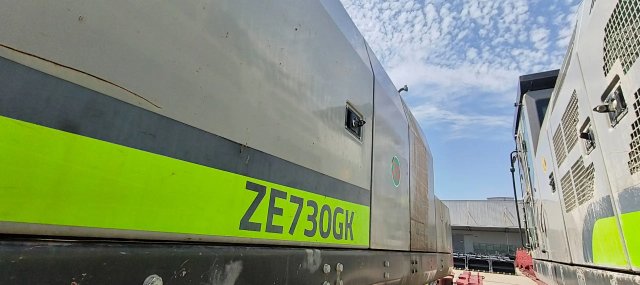 ZE650GK‑3005 | 2023‑03 | 2,217 h | Weinan — AIDI 220 hydraulic breaker