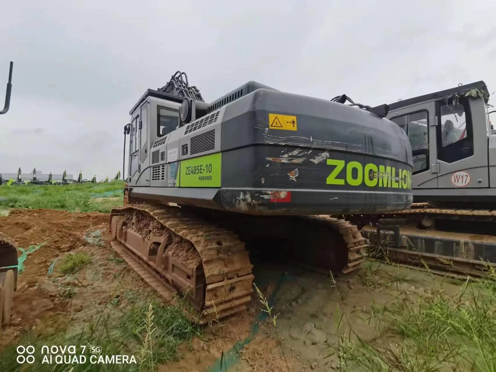 ZE485E‑10‑5268 | Jun 2021 | 1,143 h | Weinan — Bucket included