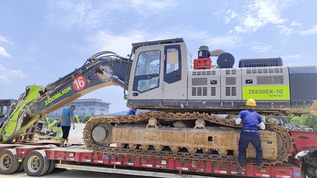 ZE650EK‑10‑5009 | Apr 2022 | 5,374 h | Weinan — No bucket assembly