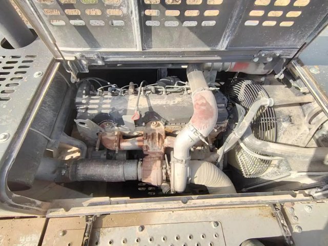ZE650EK‑10‑5009 | Apr 2022 | 5,374 h | Weinan — No bucket assembly