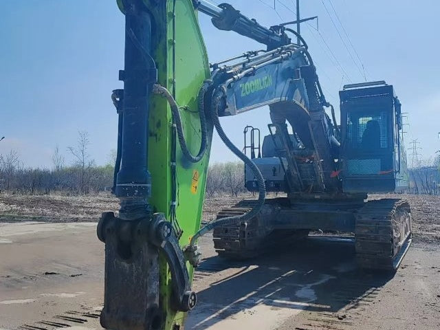 ZE650GK‑3140 | 2024 | 2,195 h | Siping — No bucket assembly