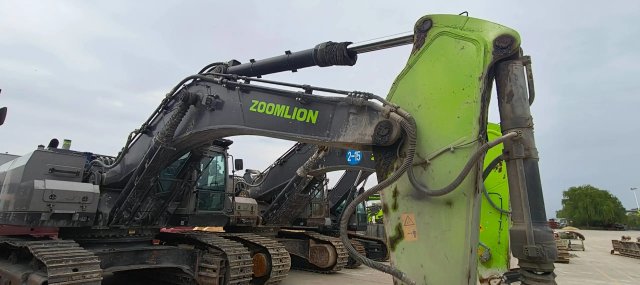 ZE650GK‑3099 | Oct 2023 | 1,078 h | Weinan — No bucket assembly