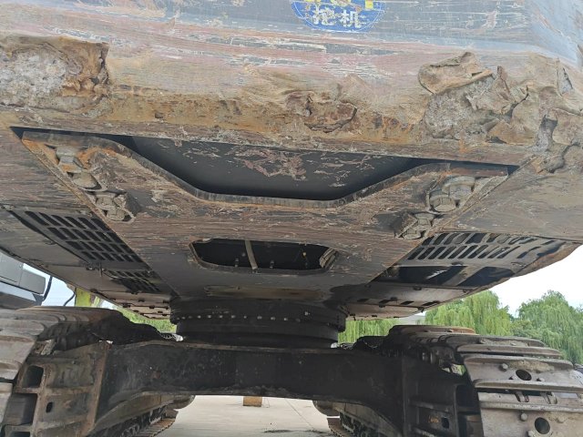 ZE650GK‑3130 | Mar 2024 | 7,326 h | Weinan — Bucket included