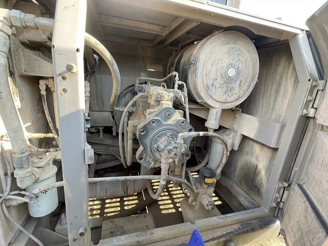 ZE685EK‑10‑5016 | 2022‑04 | 3,468 h | Parked in Weinan — No bucket assembly