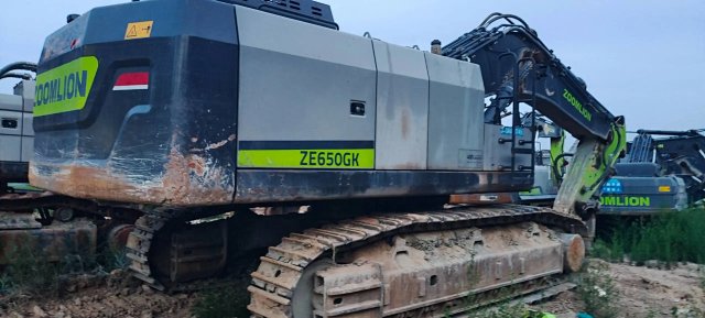ZE650GK‑3038 | 2023‑06 | 3,687 h | Weinan — No bucket assembly