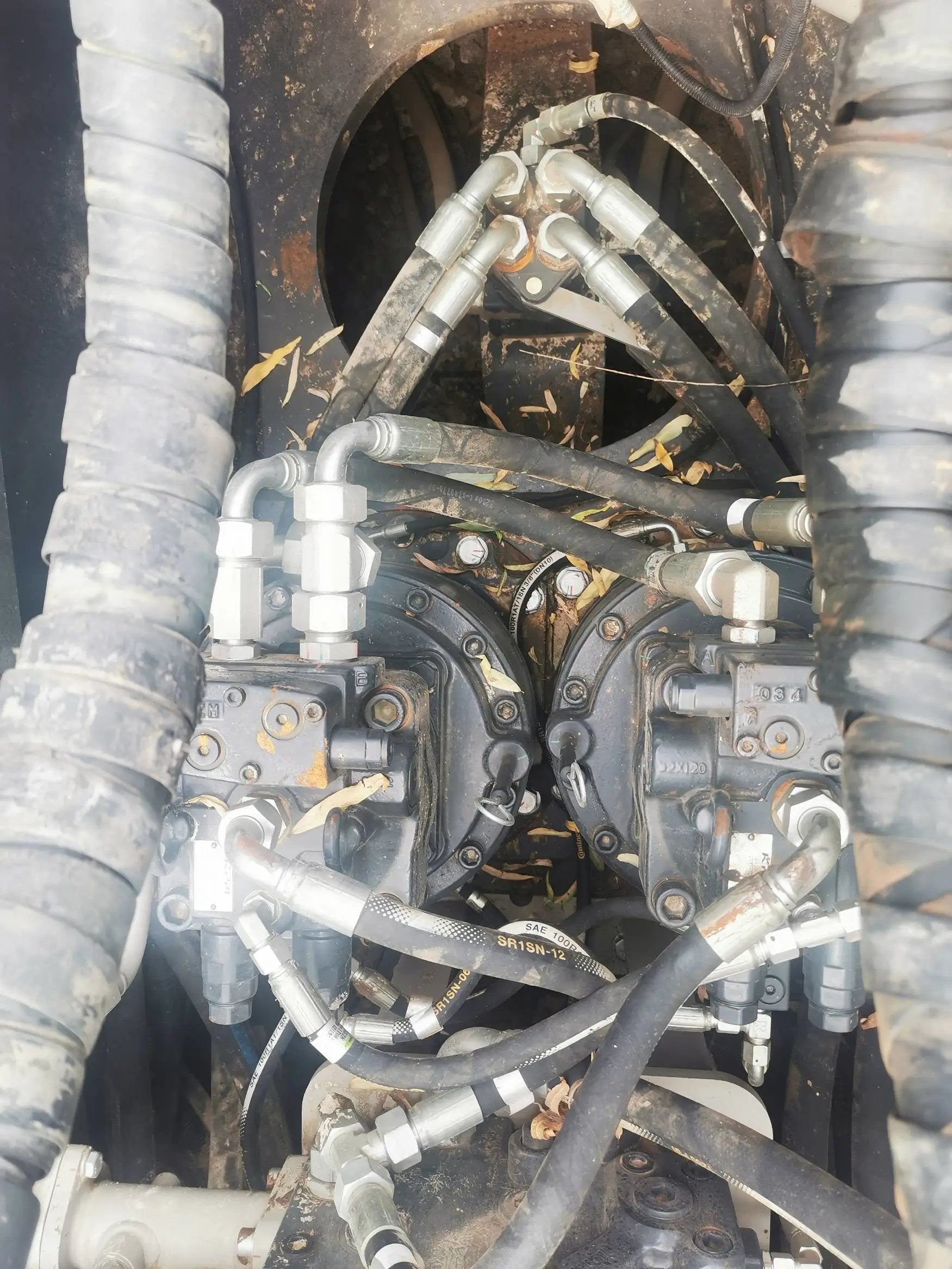 ZE485E‑10‑5200 | 2021 | 2,343 h | Weinan — Bucket (confirm capacity/type on request)
