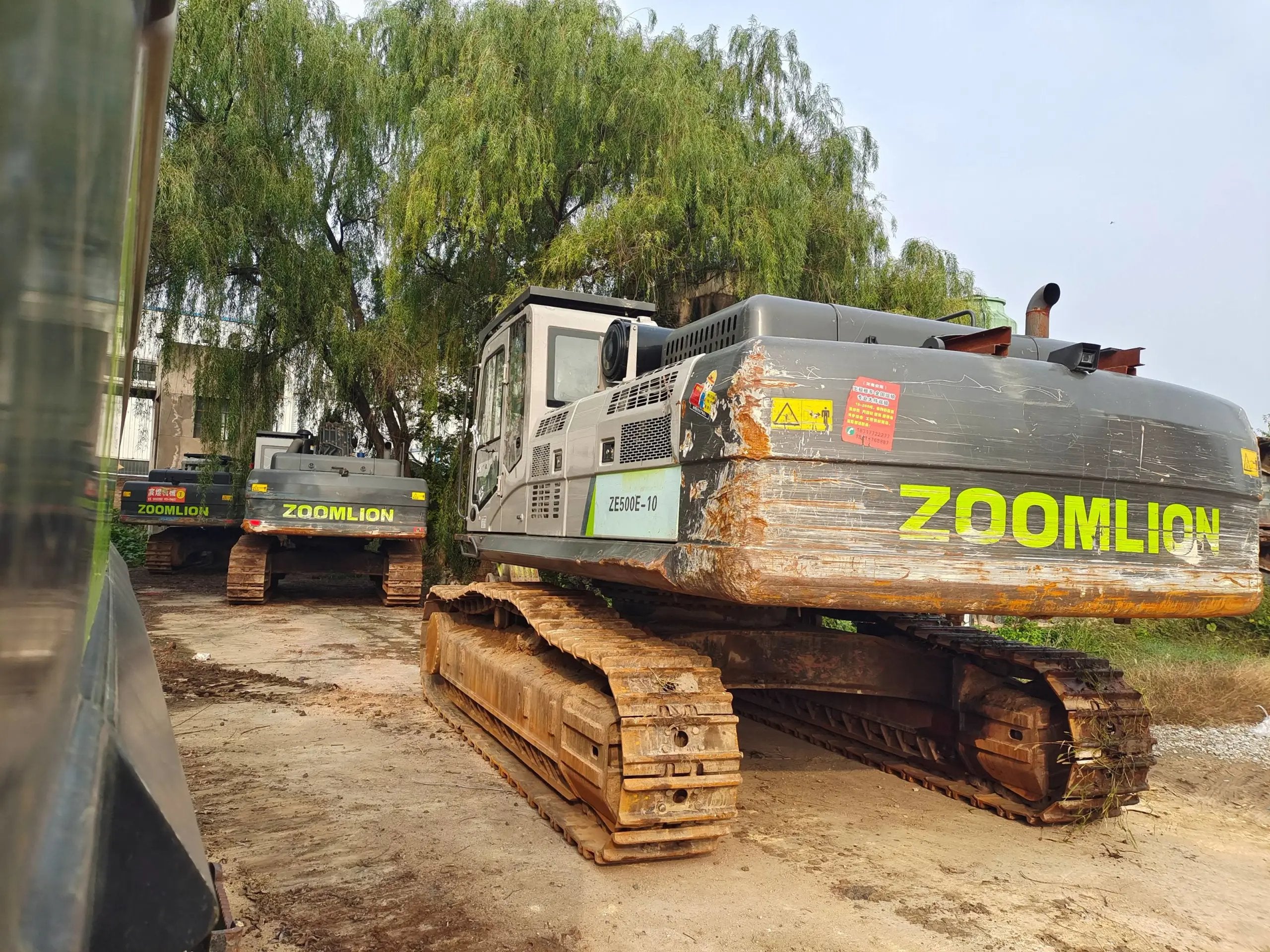ZE485E‑10‑5140 — Manufactured Oct 2020 | 2,921 hours | Parked in Xi’an | Equipped with bucket