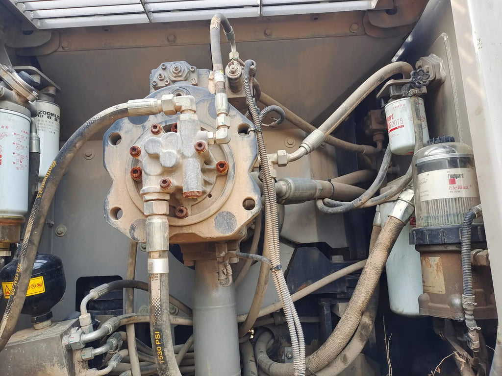 ZE485E‑10‑5140 — Manufactured Oct 2020 | 2,921 hours | Parked in Xi’an | Equipped with bucket