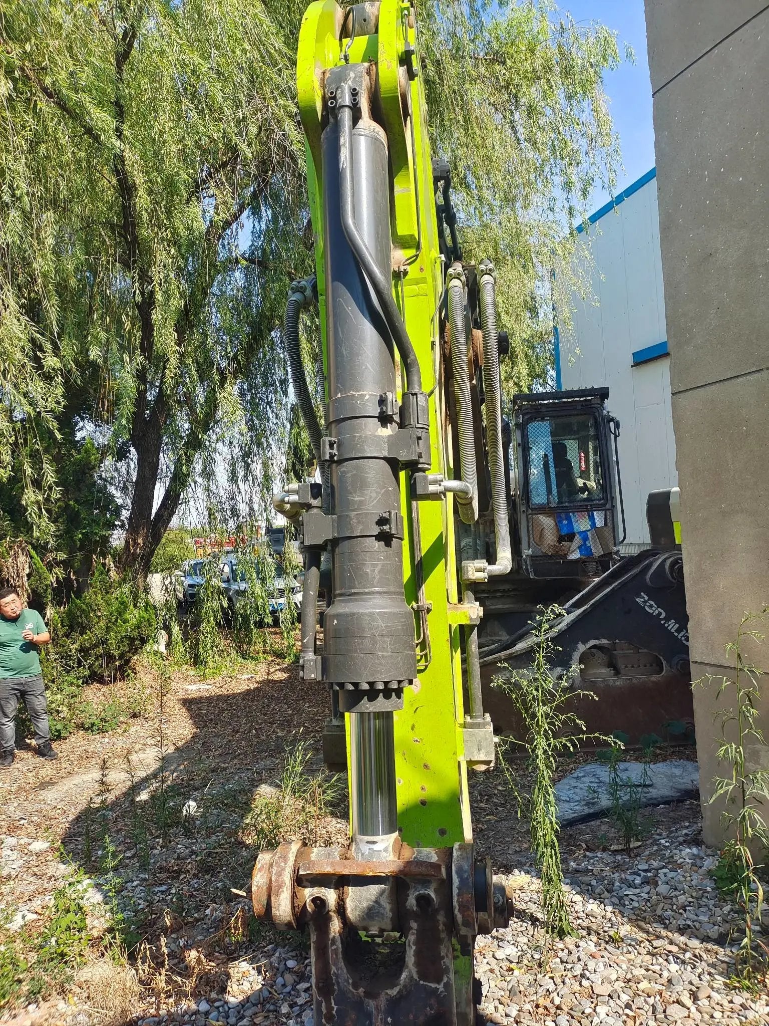 ZE485E‑10‑5229 | Mar 2021 | 385 h | Xi'an — AIDI 200 hydraulic breaker fitted