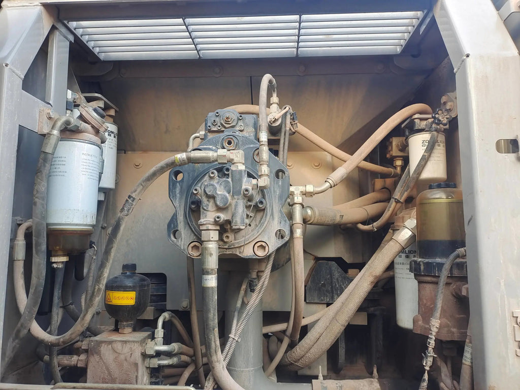 ZE485E‑10‑5124 — Manufactured Oct 2020 | 3,146 hours | Parked in Xi’an | Bucket assembly missing